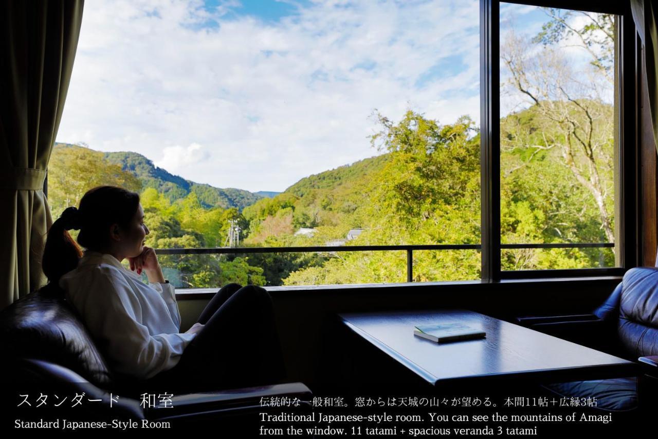 Tatsuta Ryokan Изу Екстериор снимка
