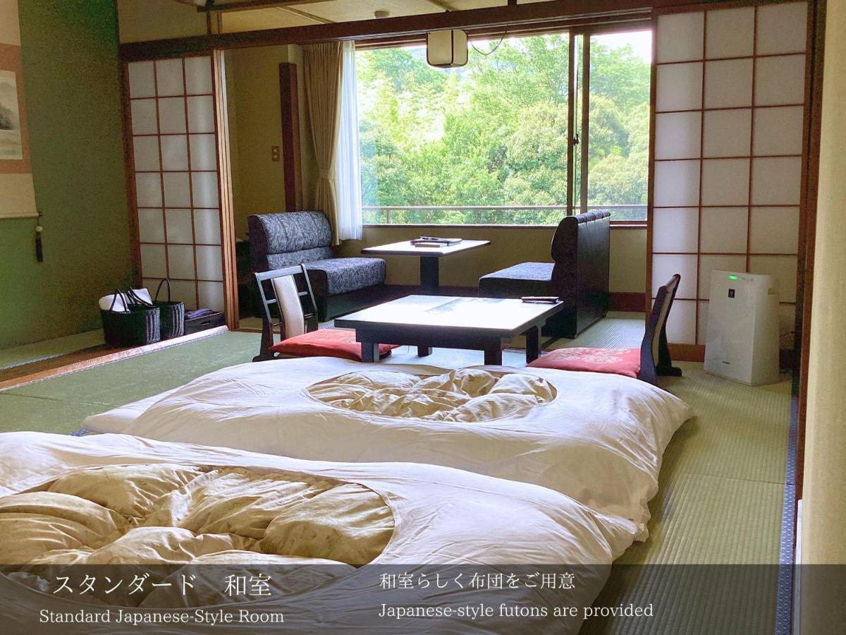 Tatsuta Ryokan Изу Екстериор снимка